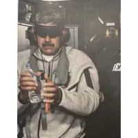 마두로 체포룩 나이키 테크플리스 인기급증